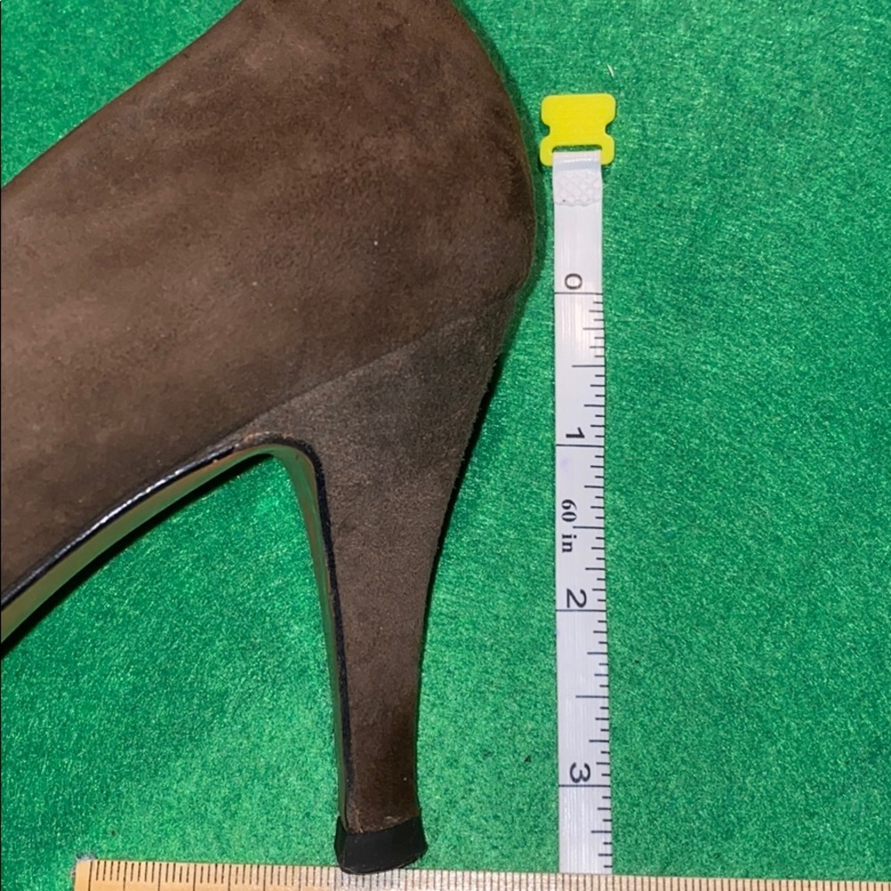 Shoes - Picture 9 of 9